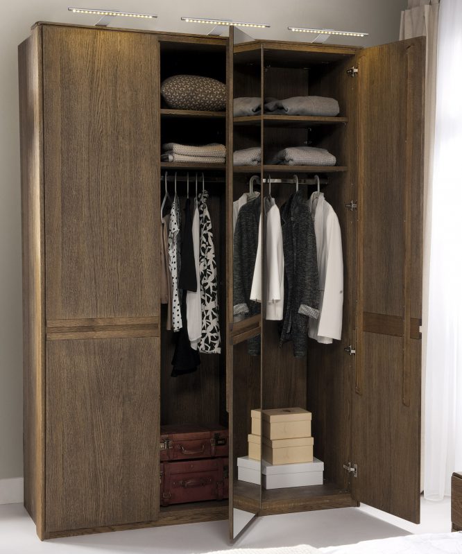 Dreitüriger Eichen-Schrank Atlanta Typ 4 – Bild 4